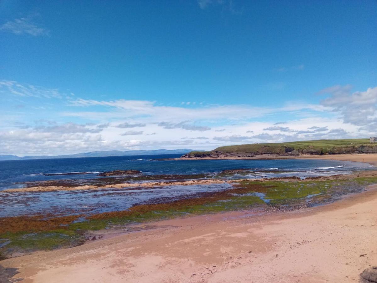 Beach Side Apartment Bundoran Eksteriør billede